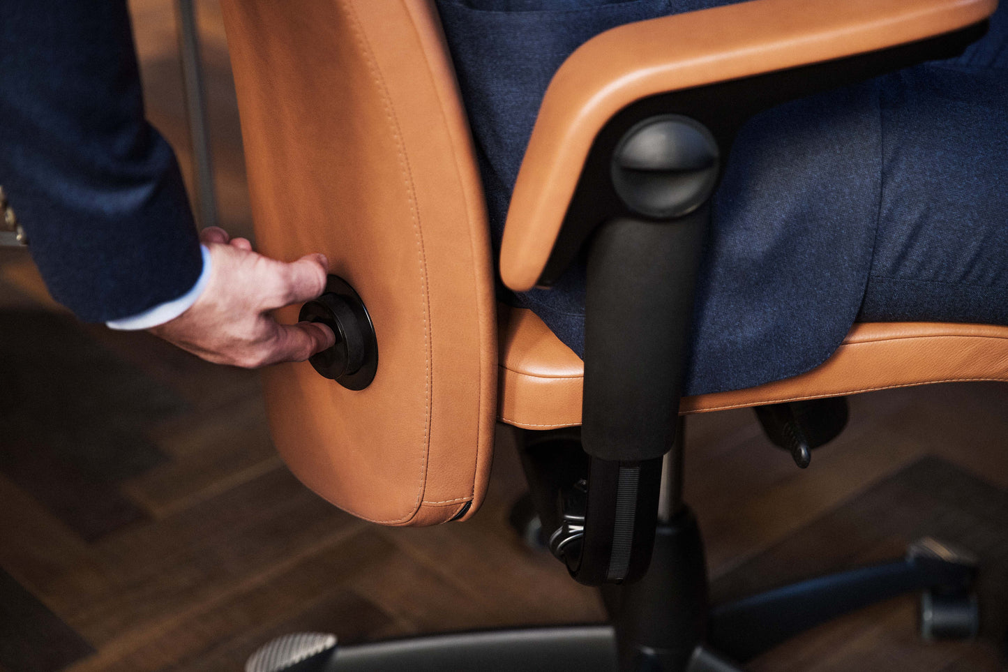 ergonomische bureaustoel tribute leder cognac