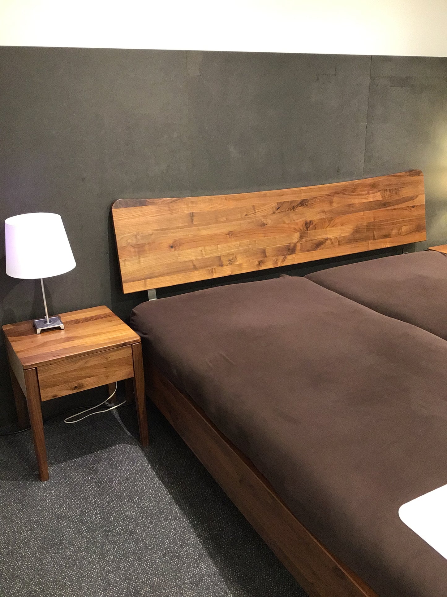 Hasena bedkader Lounge 18