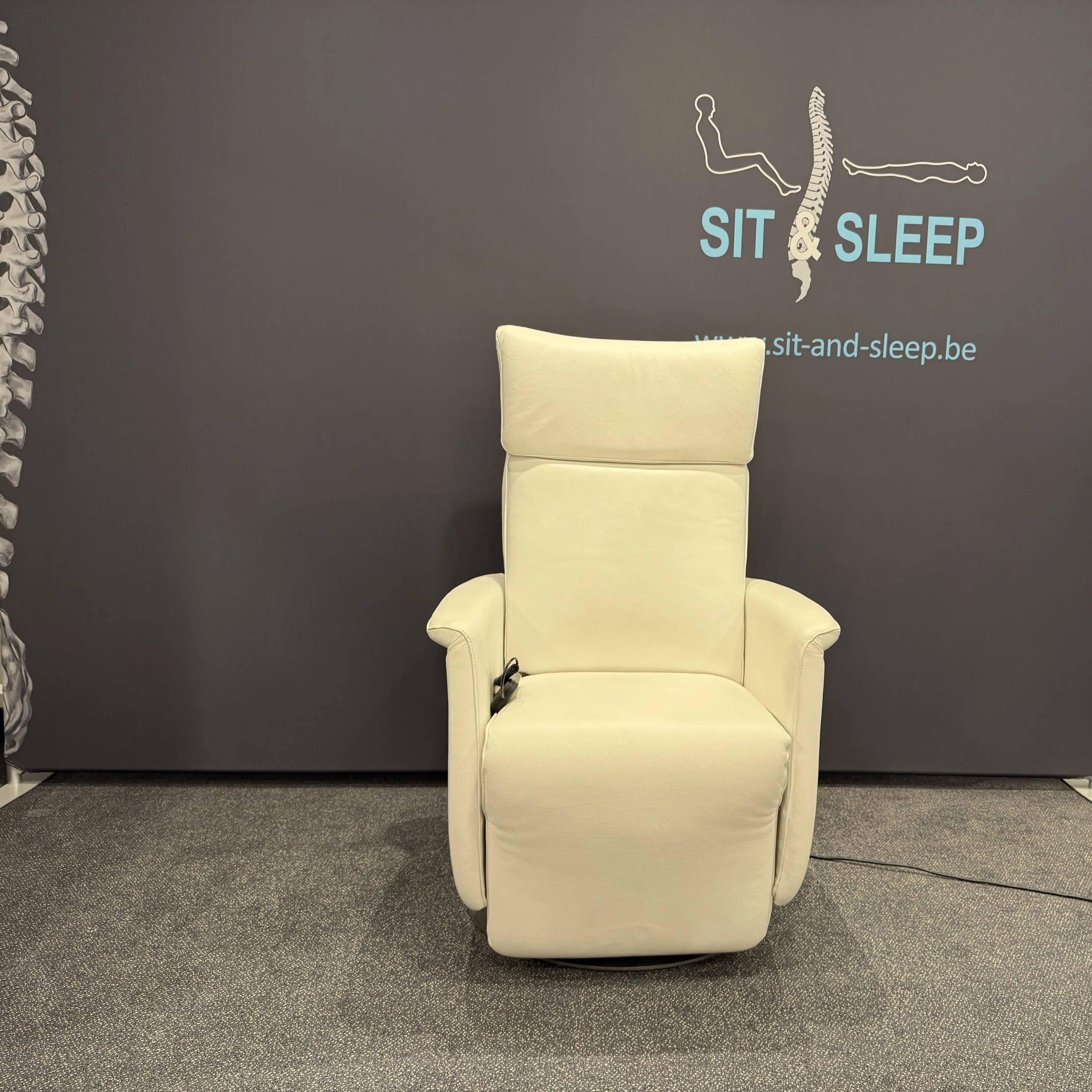 ergonomic relax chair fitform premium 610 – Sit & Sleep