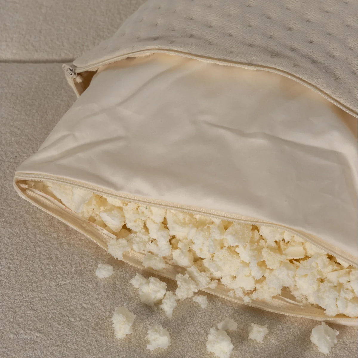 De verstelbare natuurlatex-vulling van de Refine