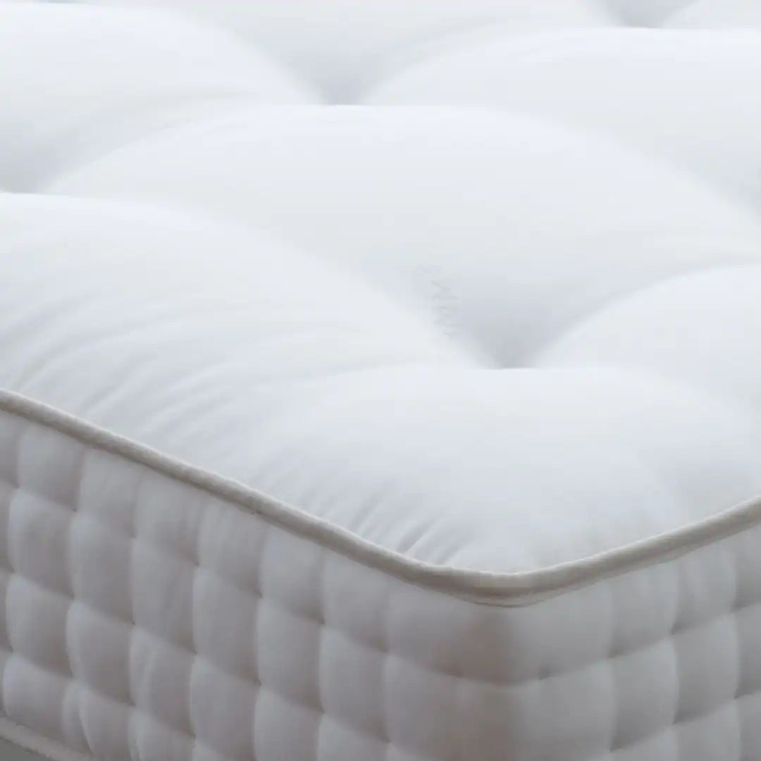 Matelas à ressorts ensachés Mytos densité 2 (modèle showroom)
